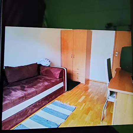 To Rent In Shared Homestay szállás *